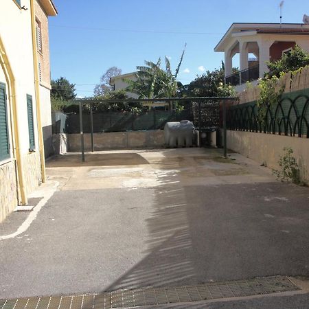 تْرابْيا La Casa Gialla المظهر الخارجي الصورة